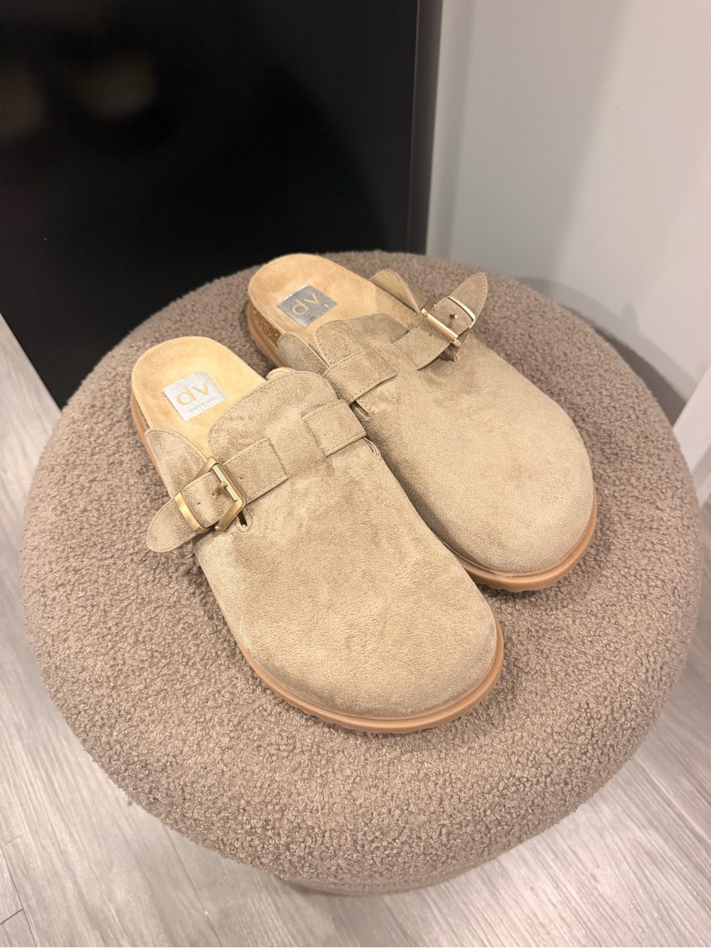 dolce vita clogs-size 10